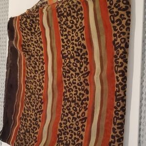 2 Chic Cheetah Print Oblong Scarf